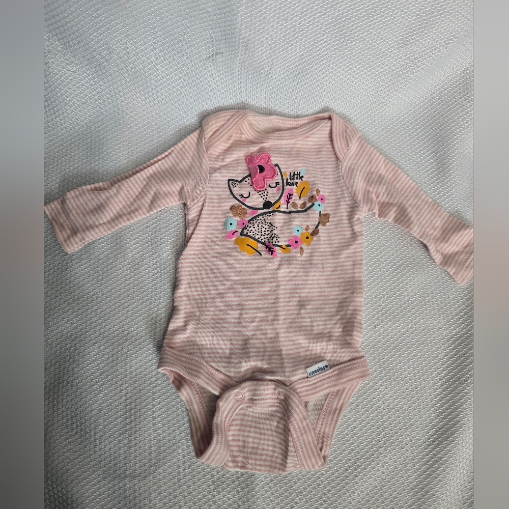 🚨3/30% OFF🚨 Gerber Long Sleeve Onesie